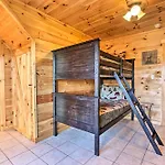 Luxe Cabin With Hot Tub, Theater, Pool Table, Arcade