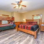 Smokystays 6 Bedroom Cabin