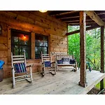 Sweet Dreams With Romantic, Hot Tub And Pool Table