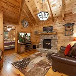 Moose Tracks Cabin