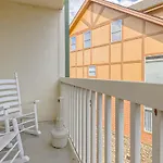 Golf View 2403