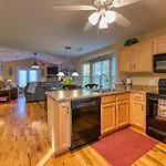 High N Dry-Quiet River Access Neighborhood, 1 Mile To Parkway, 5 Miles To Dollywood!