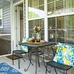 Luxe Quiet Townhouse W/Parking/Pool/By Dollywood