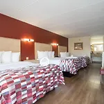 Red Roof Inn & Suites Pigeon Forge Parkway