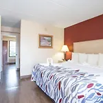 Red Roof Inn & Suites Pigeon Forge Parkway