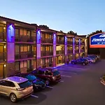Howard Johnson By Wyndham Pigeon Forge