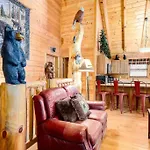 Premier Cabin - Golden Tee, Arcade, Top Location!