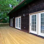 Highland Forest Cabins Duo Cabin Retreat
