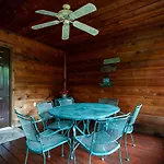 Highland Forest Cabins Duo Cabin Retreat