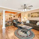 Jan\'S Riverside Retreat