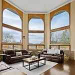 Crestview Estate 5 Acres-Heated Pool-5Min To Strip