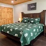 High Valley Apartments