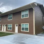High Valley Apartments