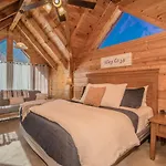*Family Friendly Cabin Near Dollywood!