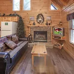 Er308- The Cozy Bear- Great Location- Close To Town Cabin