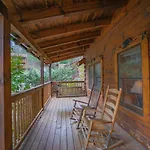 Er307- Eagle\'S View- Great Location- Close To Town Cabin