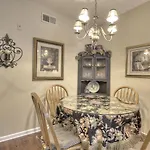 Colonial Crest 107 - Great Location! - You Can Walk To Town! Condo