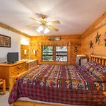 Er307- Eagle\'S View- Great Location- Close To Town Cabin