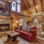 Er317 - The Cubby Hole - Great Location - Close To Town Cabin
