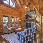 Er104 - R Tribe\'S Treehouse - Great Location - Close To Town! Cabin