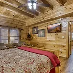 Er316- Black Bear Hideaway Great Location- Close To Town Cabin