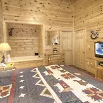 Er308- The Cozy Bear- Great Location- Close To Town Cabin