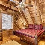 Er45 - Tin Pan Alley - Great Location, Just Across From Swimming Pool! Cabin