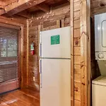 Er5 - Log Heaven - Great Location! Close To All The Action! Cabin