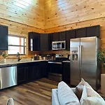 Modern Cabin W Indoor Pool Mtn View Game Room