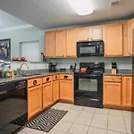 Mvc - Unit 1505 - Bearly Available