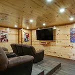 Pool And Game Room In Stunning Mountain Cabin