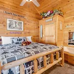 Cuddly Bear Hideaway