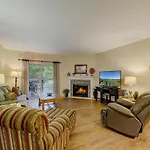 Sweet Dreams Whispering Pines 313