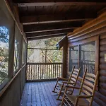 Er226 - Locker\'S Mountain Hideaway Cabin