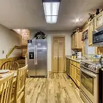 Er203 - Living The Dream Cabin