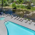 River Romp Cedar Lodge 505