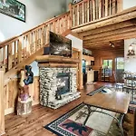 2 Miles From Dollywood Family Resort With Seasonal Outdoor Swimming Pool, Year Around Heated Indoor Swimming Pool, Townhome Style Cabin, Private Hot Tub, Arcade, Tv, Wifi, Kitchen With Refrigerator, Washer And Dryer