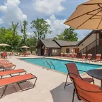 New 1 Bedroom Apt Sleeps 4 - Rc 5106