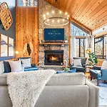 The Family Stone Luxe Cabin Sleeps 12 Hot Tub Dogfriendly Dollywood