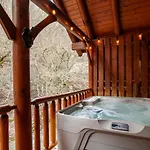 Dream On The Stream Hottub Pooltable Firepit More