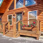 Ern823 - Eagle Falls - Great Location With Private Heated Indoor Pool! Close To Town! Cabin