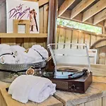 Shasta Mountain Escape Home