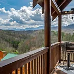 Million Dollar View - Games Table & Movie Theater!