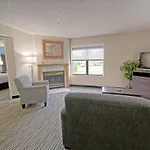 All Season Suites