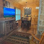 Er258- Sweet Memories Great Location- Close To Town Cabin