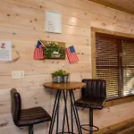 Southern Comfort Lodge-In Pigeon Forge, Sleeps 18-7Br 6Ba Luxury Cabin, W Free Attraction Ticket!
