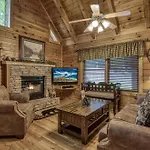 Er66 - Lil\' Bit Of Heaven - Great Location, Close To All The Action! Cabin