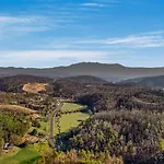 Pinecrest Townhomes-1King-2Queen Unit