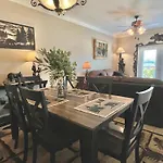 Sleepy Bear Getaway Condo