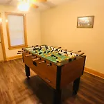 Briarstone Lodge Condo 13D By Eden Crest
